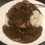 プティフ・ア・ラ・カンパーニュ - ザラザラつぶつぶなカレーソース。