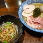 Kaidashiraxamen maruku - 特製つけ麺1080円