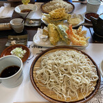 Soba Dokoro Yuu Kyou - 