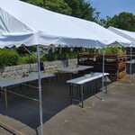 どんぶりハウス - コロナ対策抜群！
      何せ海からの潮風を感じながらの食事です