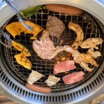 Yakiniku Oshi Wara - 