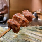 Yakitori Haruka - おび
                        ジューシーな旨味の弾け、クセのない旨味は噛むごとに美味しい！
