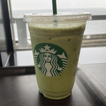 スターバックス・コーヒー - アイス抹茶ティーラテ　520円+税