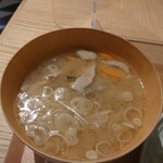 おむすびとせかいのごはん - お味噌汁(21-09)