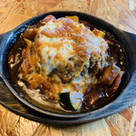 ナッシュカリーアメリカン - かぼちゃとウインナーの焼きカレー