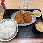 あおき食堂 - アジフライとメンチ定食  ￥770
            