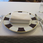 ル・ヴァンテール - テーブルセッティングH24.10