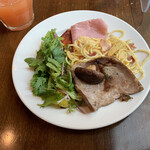 Monteasuru - 豚ロースとパスタと青野菜
