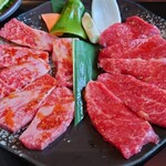 Yakinikudoujouroyarukurouto - 上カルビとヘルシー赤身肉、焼き野菜