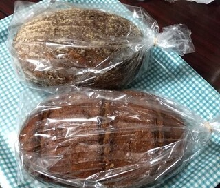 パン工房 モリヤ - ライ麦パン二種
