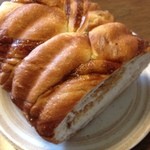 ペンギンクン - メープルパン（200円）