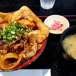 Gohandoki - W豚丼