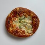アルカイク - フォカッチャ トマト ¥250