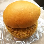 パン・コキール - メンチバーガー 108円