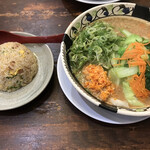 きぼう軒 - 野菜うまみそラーメン&小チャーハン