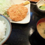 サクサクのヒレかつが２枚のヒレカツ定食