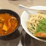 つけ麺 五ノ神製作所 - 海老トマトつけ麺肉入り