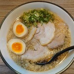 煮干しラーメン にぼってる - 