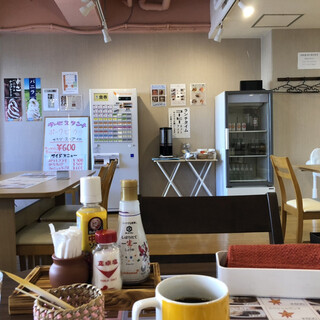 キッチンもみじ_2