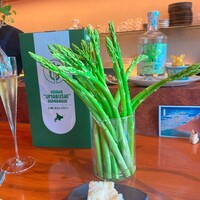 Restaurant Re: - 