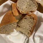 ウシマル - 焼きたてパン