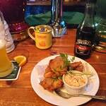 ザ・コーナー ハンバーガー＆サルーン - 