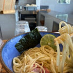 ヨコクラストアハウス - ヌゥるる、ヌュルルの麺が最高❣️