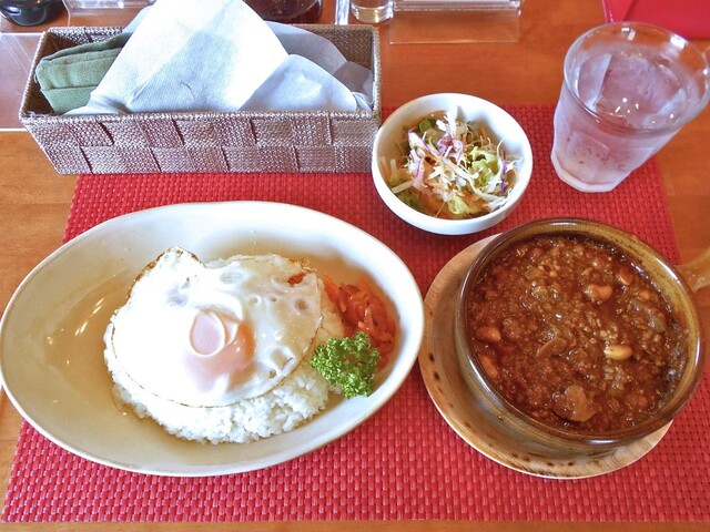 あめいろ たまねぎ 越後赤塚 カレーライス 食べログ