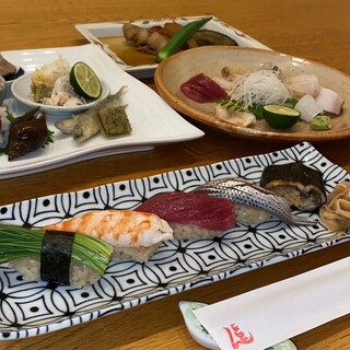 旬のお魚を使用したとことんこだわりの料理