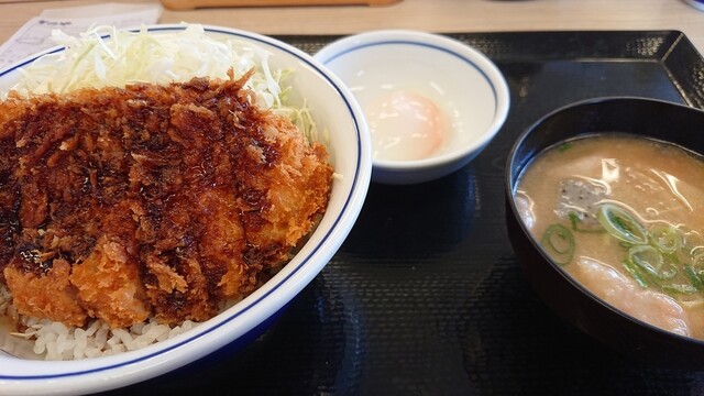 かつや 鳥取米子店 東山公園 かつ丼 かつ重 食べログ