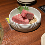 焼肉 北海道富良野牛厳選 牛追い - 