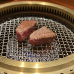 焼肉 北海道富良野牛厳選 牛追い - 