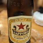 沖縄レトロ酒場呑む三 - 瓶ビール　赤星（730円）