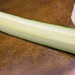 鮨匠 のむら - (33)胡瓜
      水分たっぷりでジューシーな胡瓜、ほんのり甘みも感じます