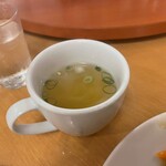 南海飯店 - かたい焼ソバのスープ