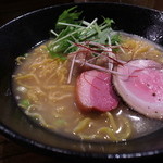 麺や而今 - 塩白鶏湯そば７００円