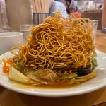 南海飯店 - かたい焼ソバの麺