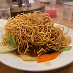 南海飯店 - かたい焼ソバの麺