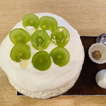 サカノウエカフェ - 生はちみつシャインマスカット　2,000円