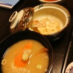 福松荘 - カニ味噌汁とカニ焼売