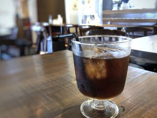 窯焼きビストロ 博多 NUKU NUKU - ◆ドリンクは選べますので「アイスコーヒー」を。少なめですが、このお値段で付くのは嬉しい。