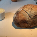 ニューヨーク・グリル - パンもバターも美味