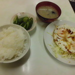 きぬ川 - 四日目の朝定・・・ハムエッグ定食「500円」