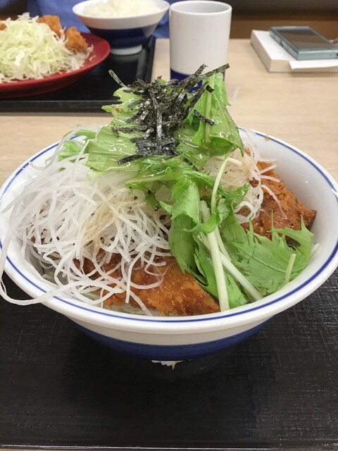 かつや 横浜市沢町店 上星川 とんかつ 食べログ