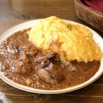 Beef curry Omelette Rice rice cooked for 48 hours