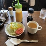 喫茶・食事　アポロ - ドライカレー780円