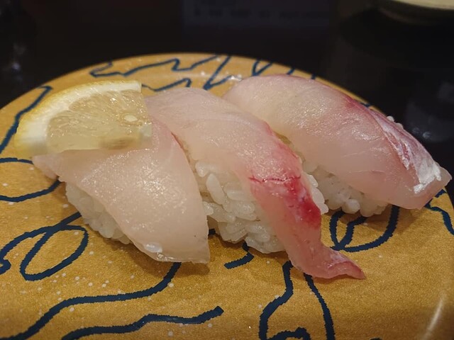 廻る富山湾 すし玉 金沢駅店 金沢 回転寿司 食べログ