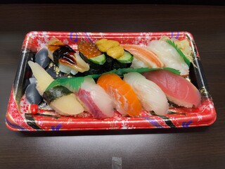 Sushimaruchuu - 希握り