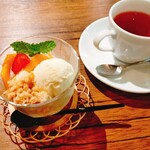 レストランカフェ アンドット - 