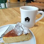 My Home Coffee, Bakes, Beer - ■ブレンドコーヒー
      ■ほうじ茶チーズケーキ